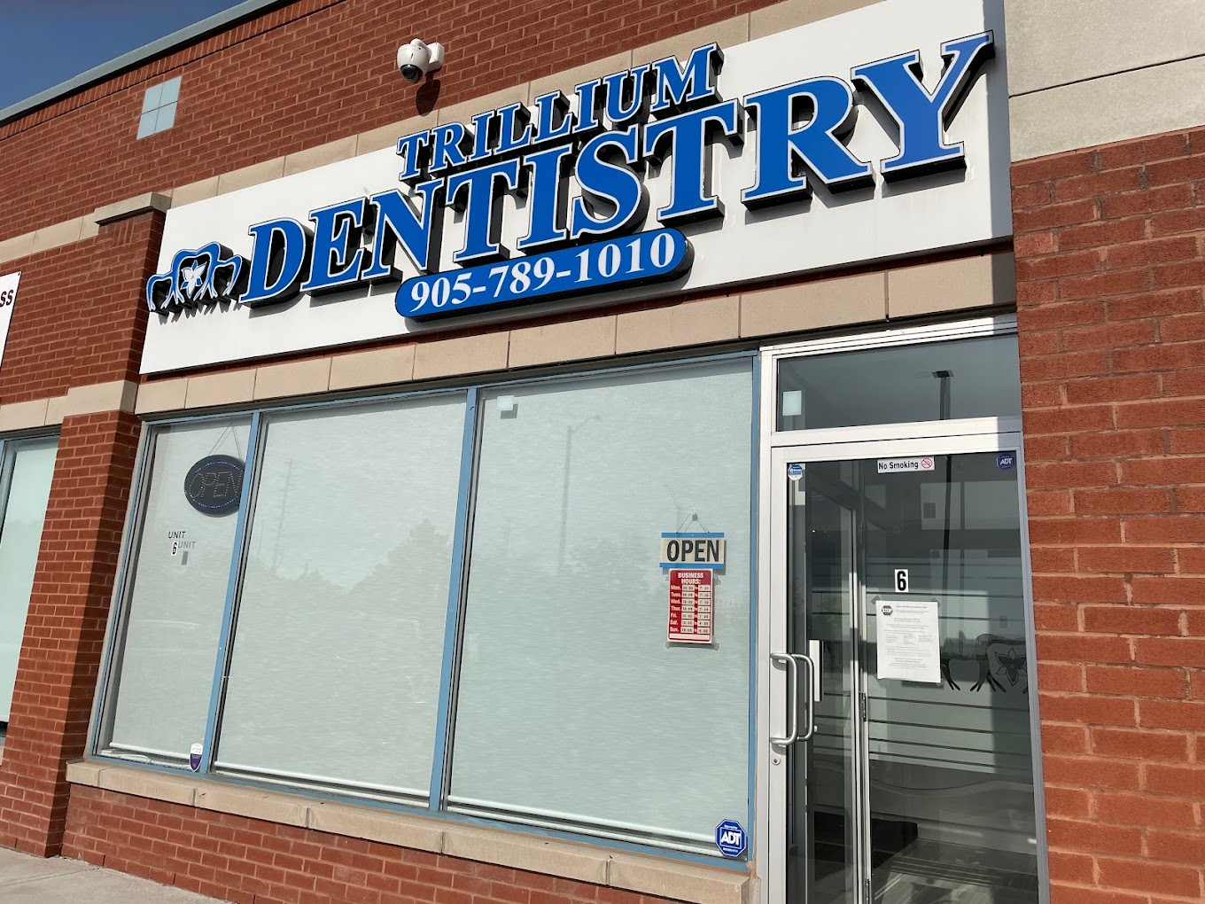 Trillium Dentistry dental clinic in Brampton - Photo 1