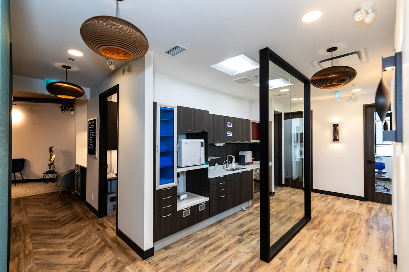 Poplar Dental - Greenwich dental clinic in Calgary - Photo 5