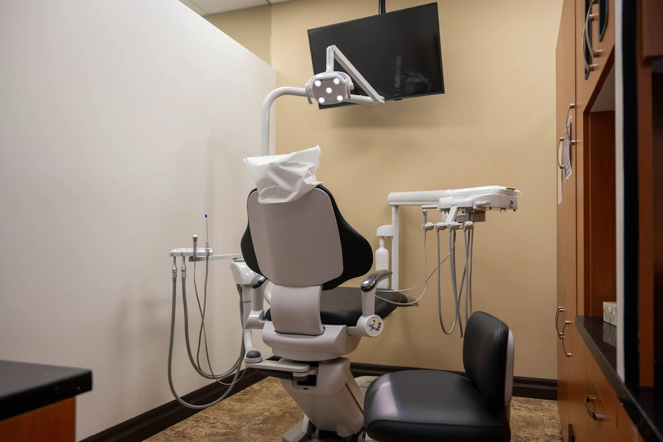 Monarch Dentistry - Niagara Falls dental clinic in Niagara Falls - Photo 3