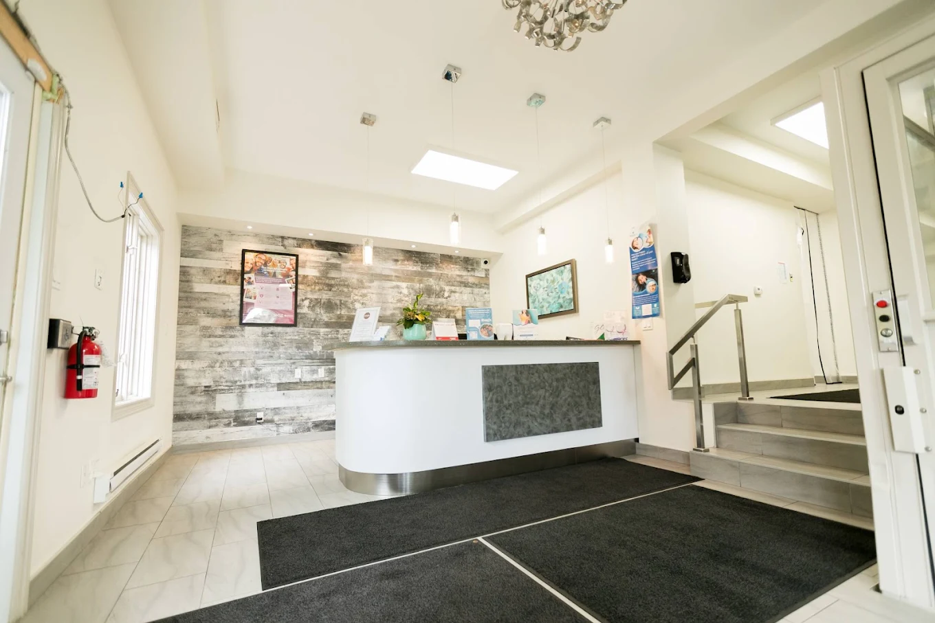 Monarch Dentistry - Streetsville dental clinic in Mississauga - Photo 2