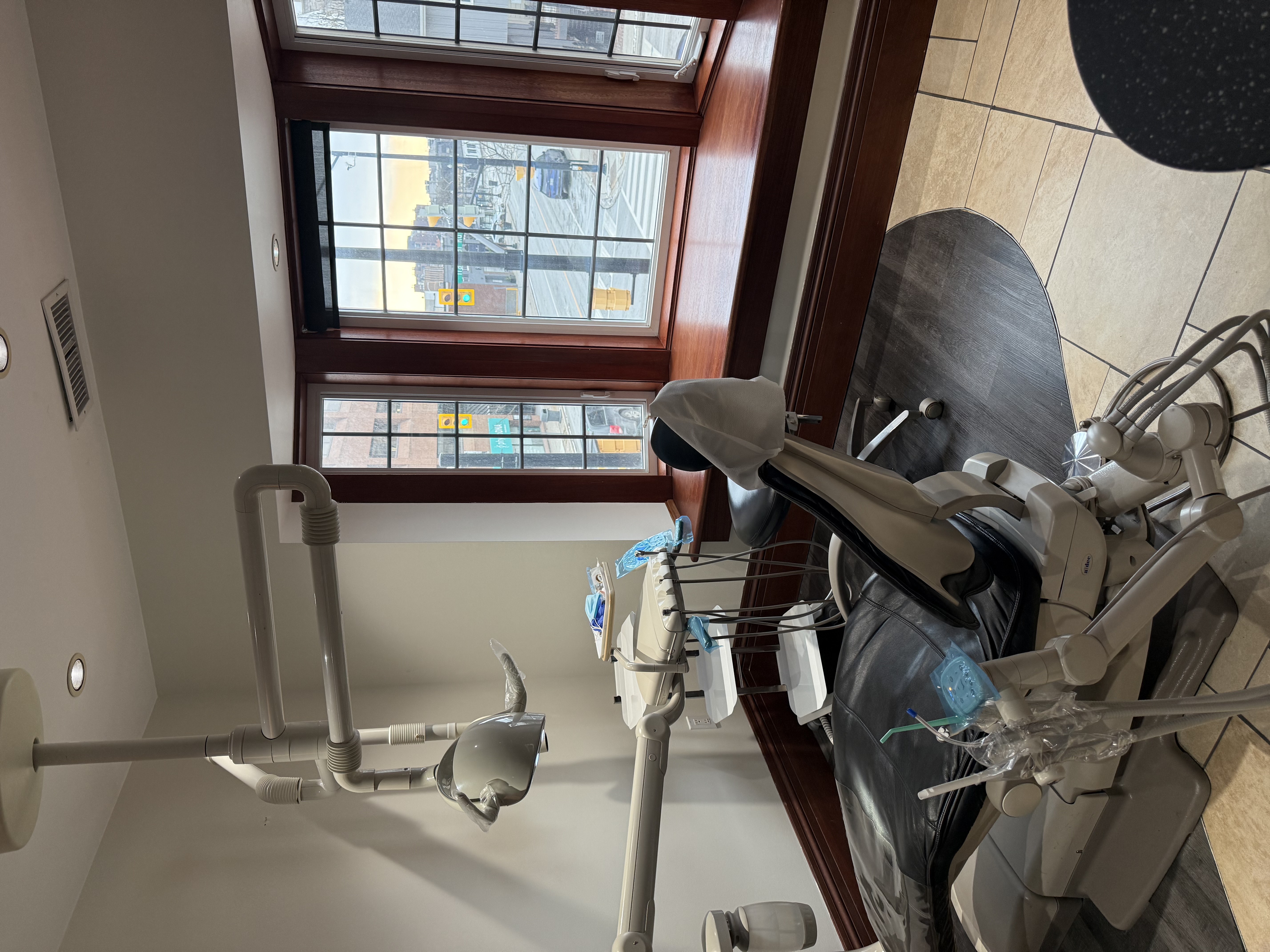 SameDay Dental - Oakville dental clinic in Oakville - Photo 4