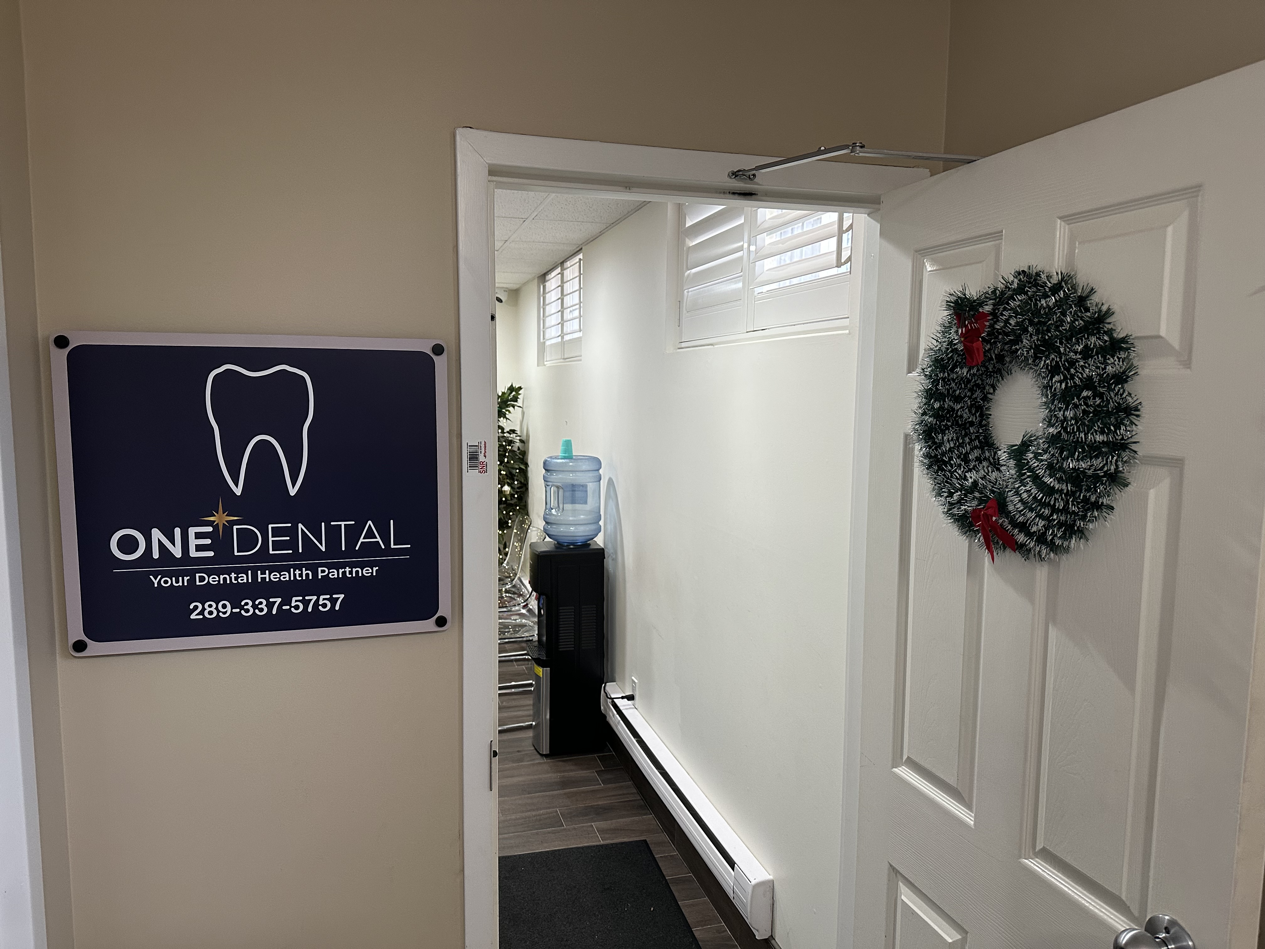 One Dental Burlington dental clinic in Burlington - Photo 3