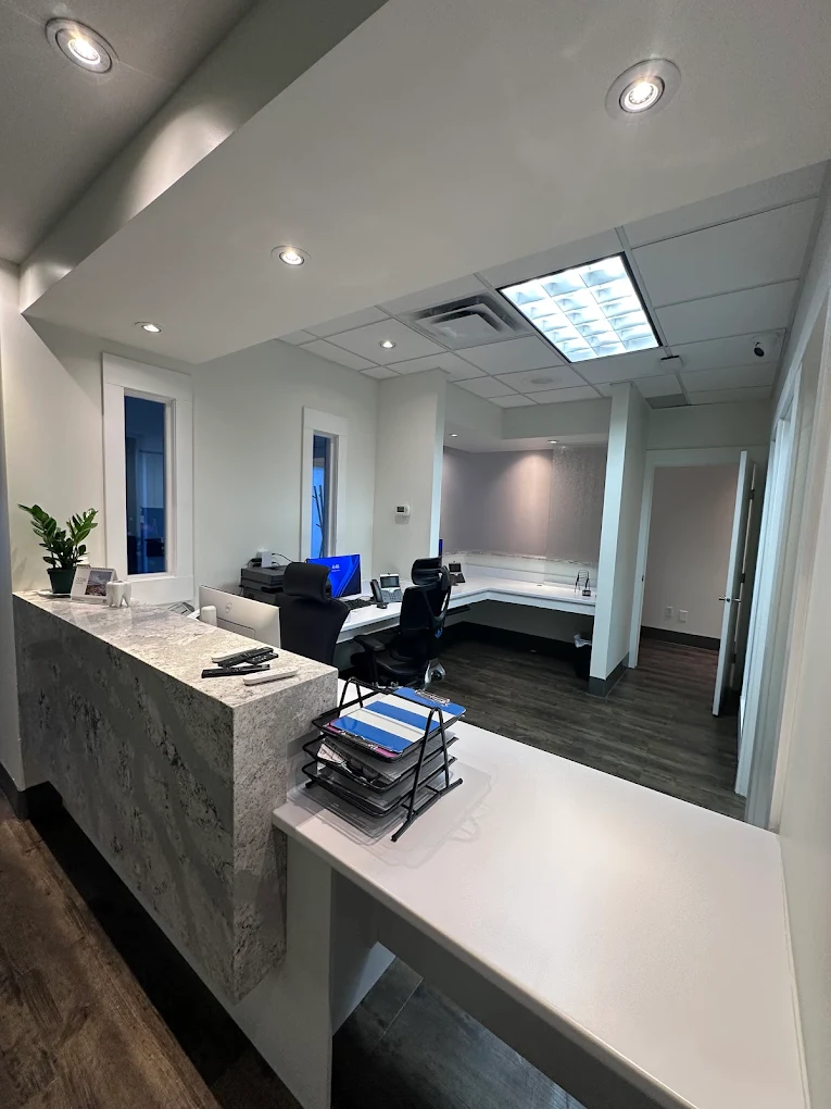 South Edmonton Dental dental clinic in Edmonton - Photo 3