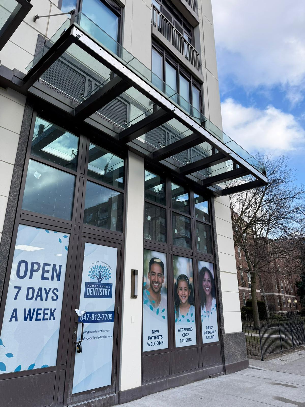 Yonge Family Dentistry dental clinic in Toronto - Photo 1