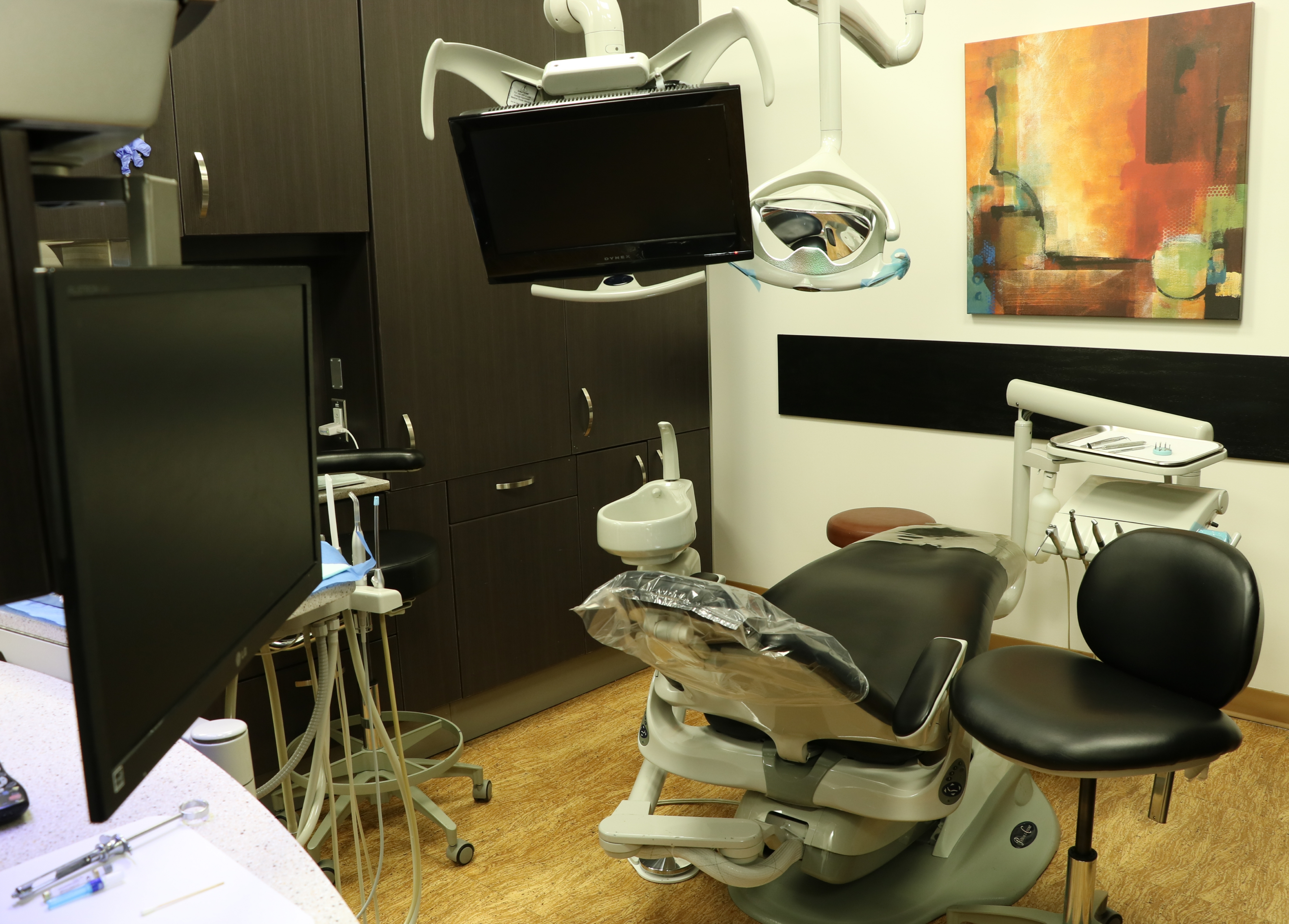 Kingsview Dental dental clinic in Calgary - Photo 4