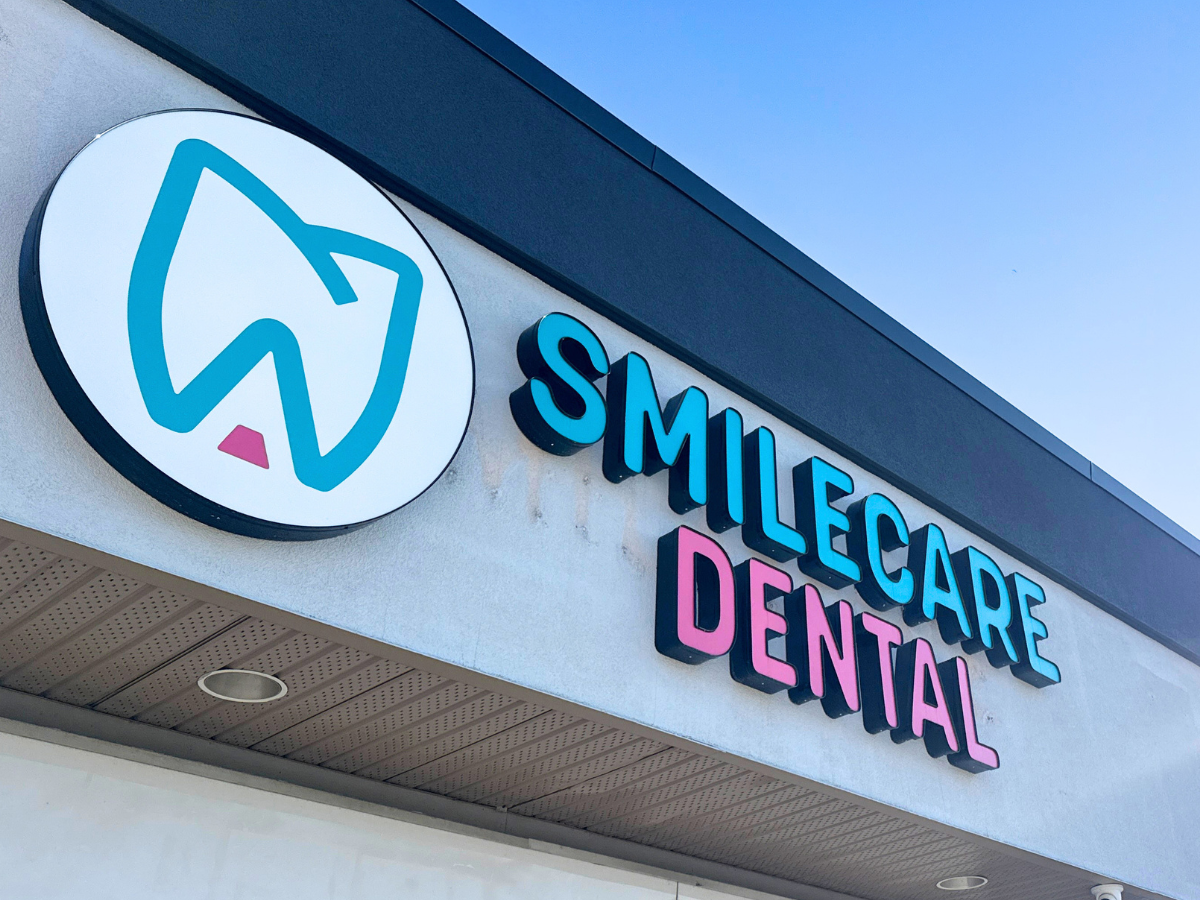 Dr. James Farozi O/A SmileCare Dental Centre dental clinic in Calgary - Photo 1
