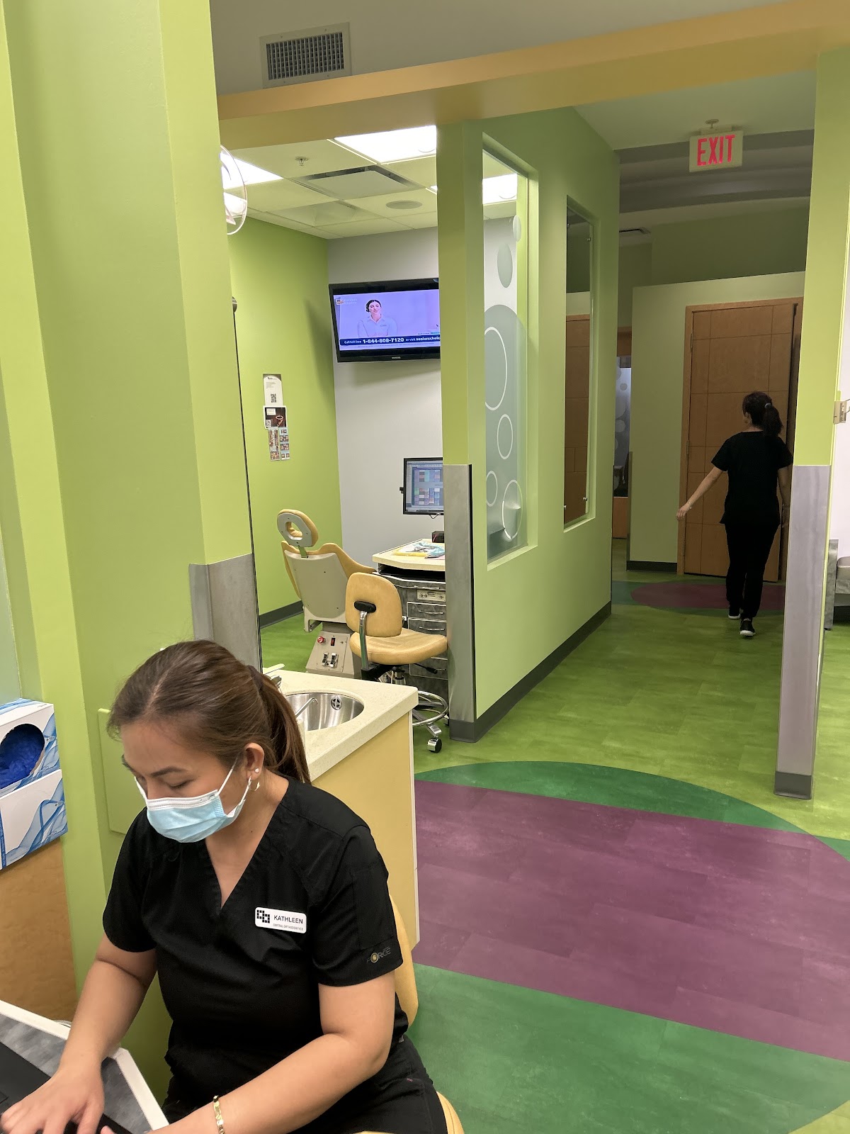 Central Orthodontics dental clinic in Calgary - Photo 2
