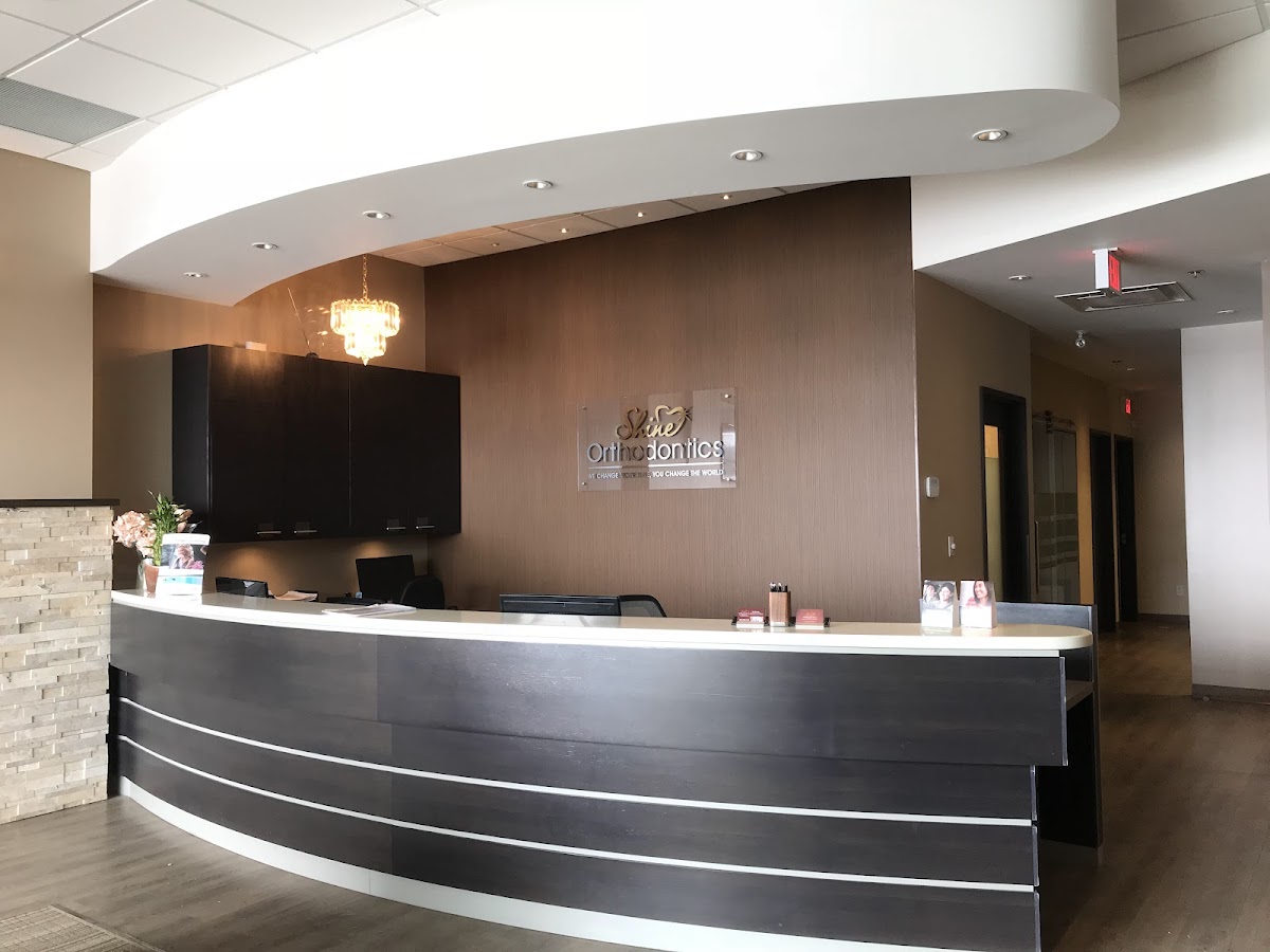 Shine Orthodontics dental clinic in Calgary - Photo 1