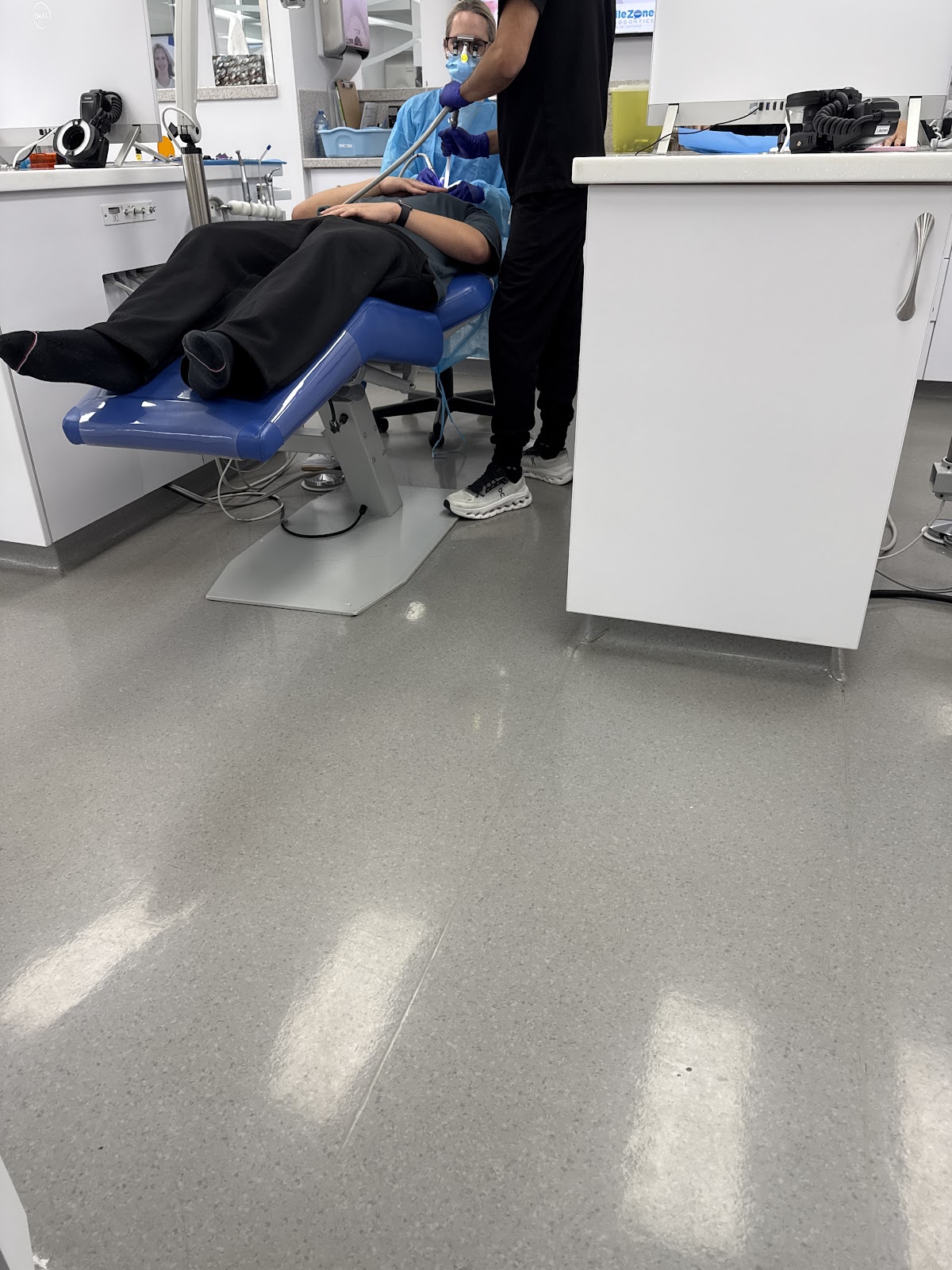 SmileZone Orthodontics, Dr. Dana Van Elslande dental clinic in Calgary - Photo 1