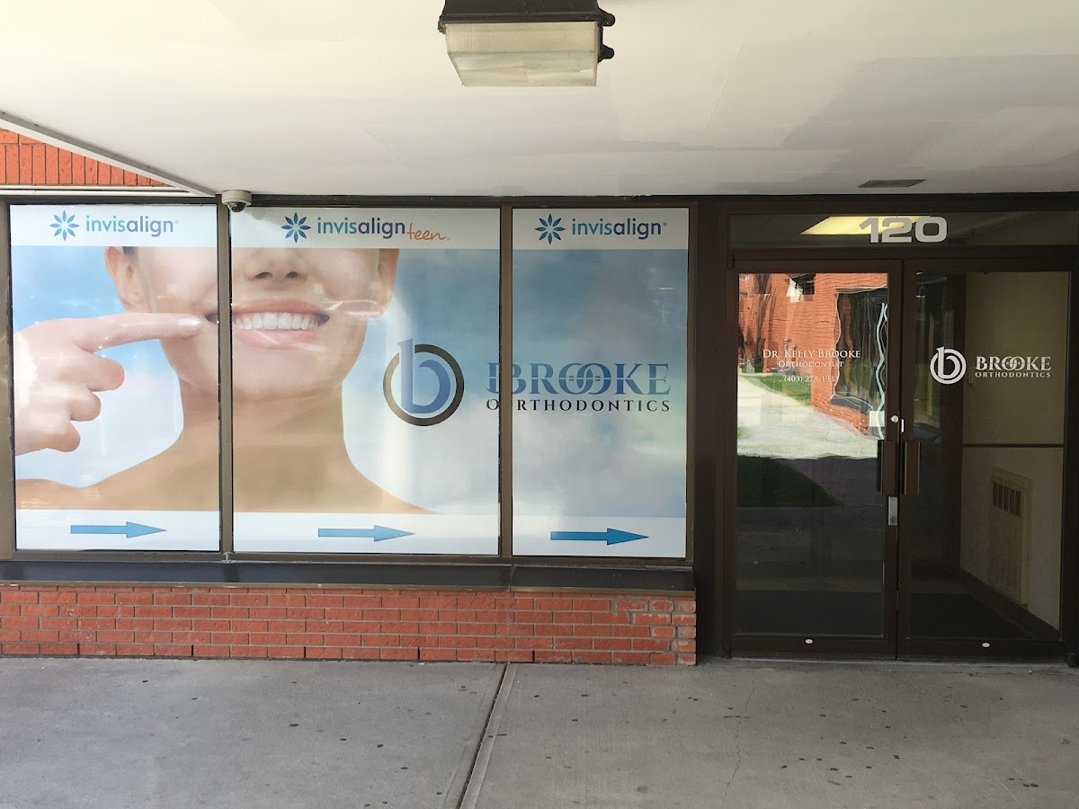 Brooke Orthodontics dental clinic in Calgary - Photo 1