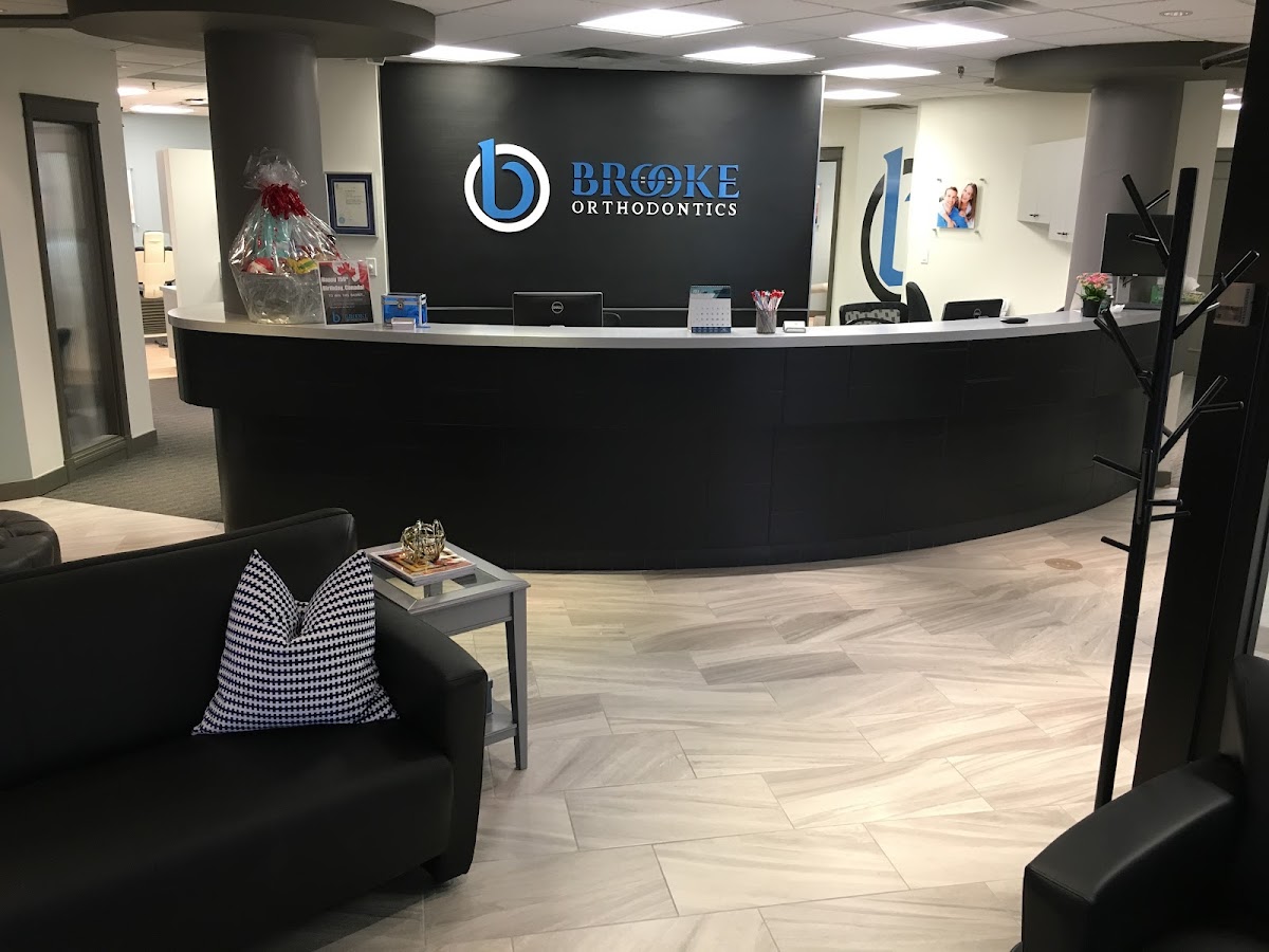 Brooke Orthodontics dental clinic in Calgary - Photo 3