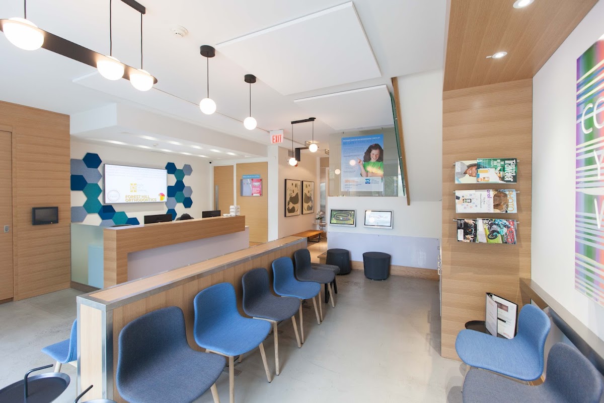 Forest Hill Orthodontics dental clinic in Toronto - Photo 2