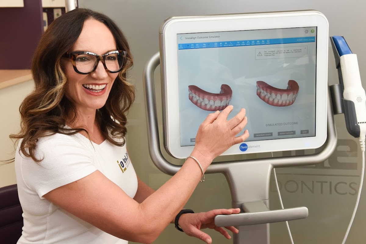 InLine Orthodontics dental clinic in Calgary - Photo 1