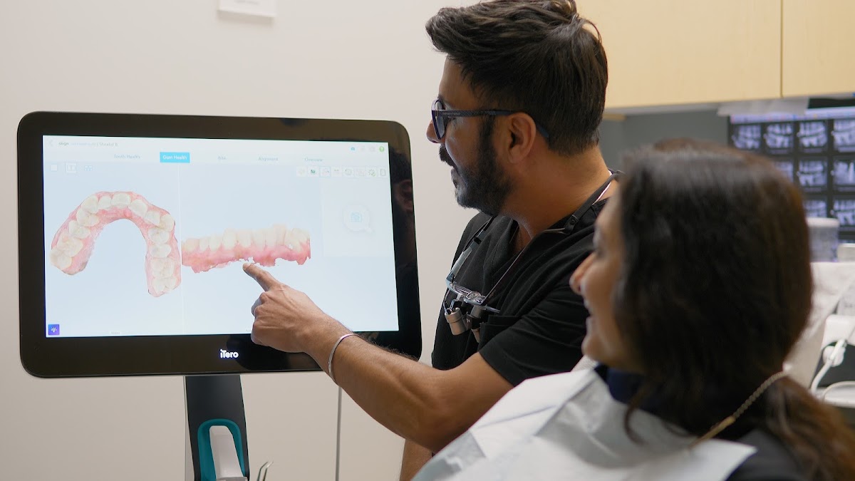Beacon Smiles Dental dental clinic in Calgary - Photo 4