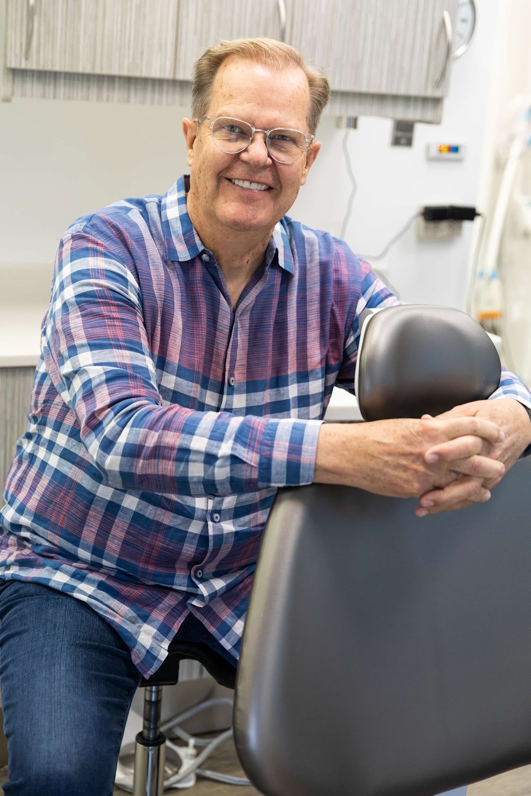 Arbour Lake Dental Care Calgary dental clinic in Calgary - Photo 3