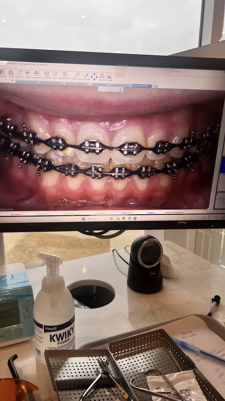 Legacy Orthodontics dental clinic in Edmonton - Photo 5