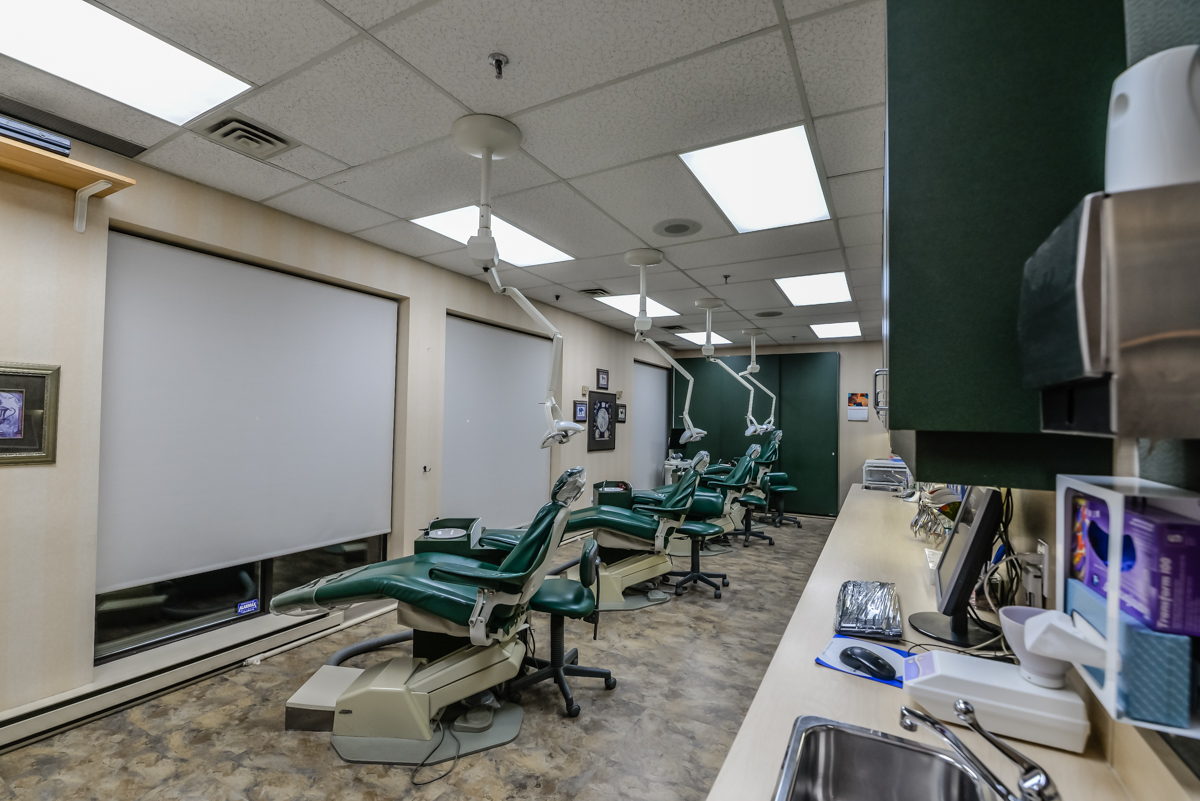 Harmony Smiles Orthodontics dental clinic in Mississauga - Photo 1