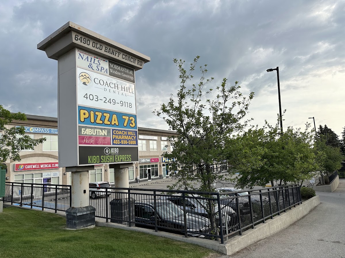 Coach Hill Dental dental clinic in Calgary - Photo 5