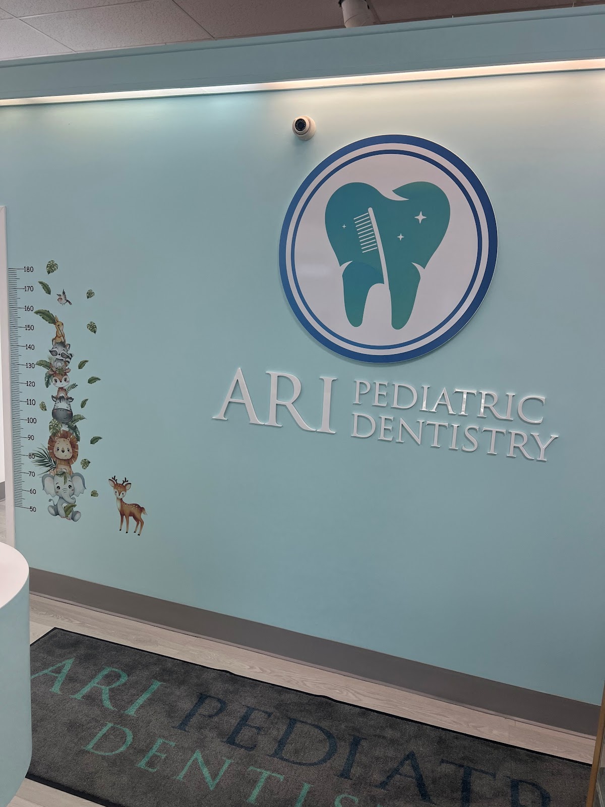 Ari Pediatric Dentistry dental clinic in London - Photo 2