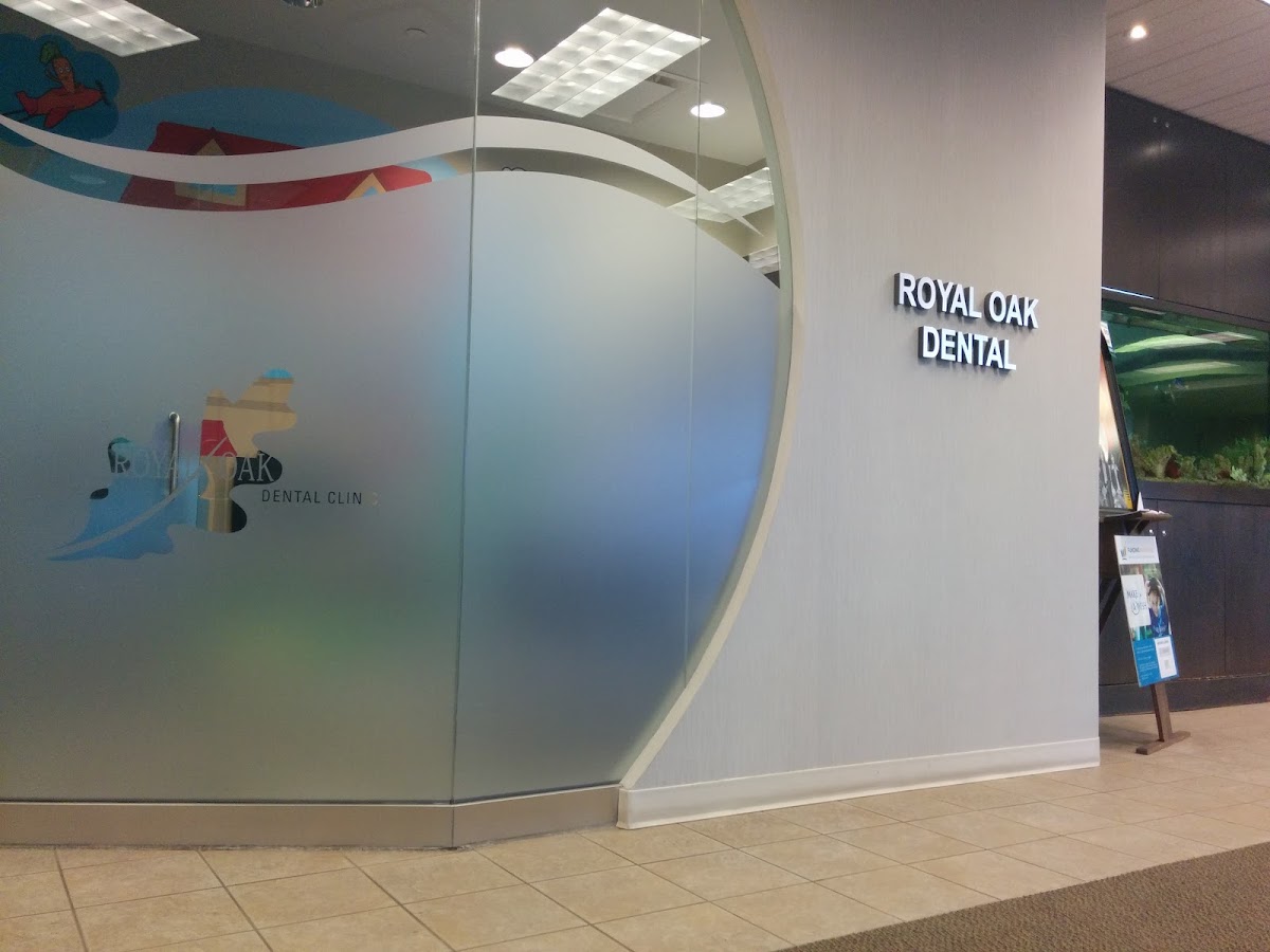 Royal Oak Dental dental clinic in Calgary - Photo 3