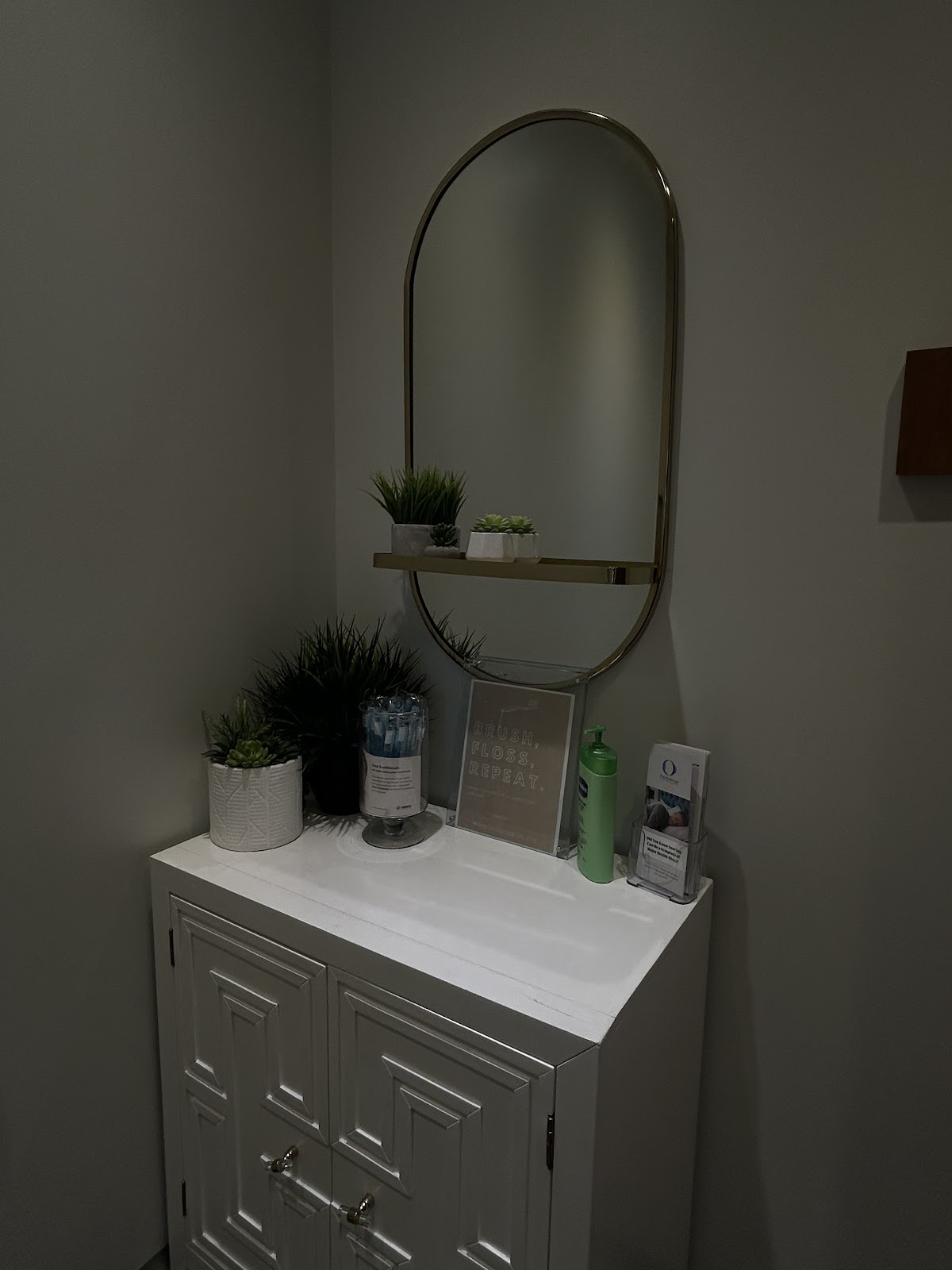 Evolution Dental dental clinic in Calgary - Photo 5