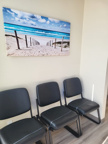 Dentistry at Savanna Saddle Ridge dental clinic in Calgary - Photo 5