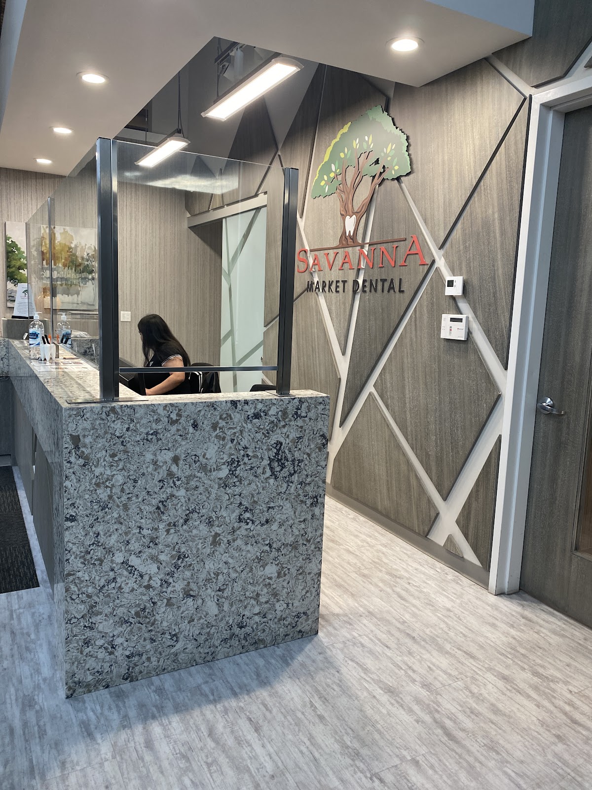 Savanna Market Dental dental clinic in Calgary - Photo 3