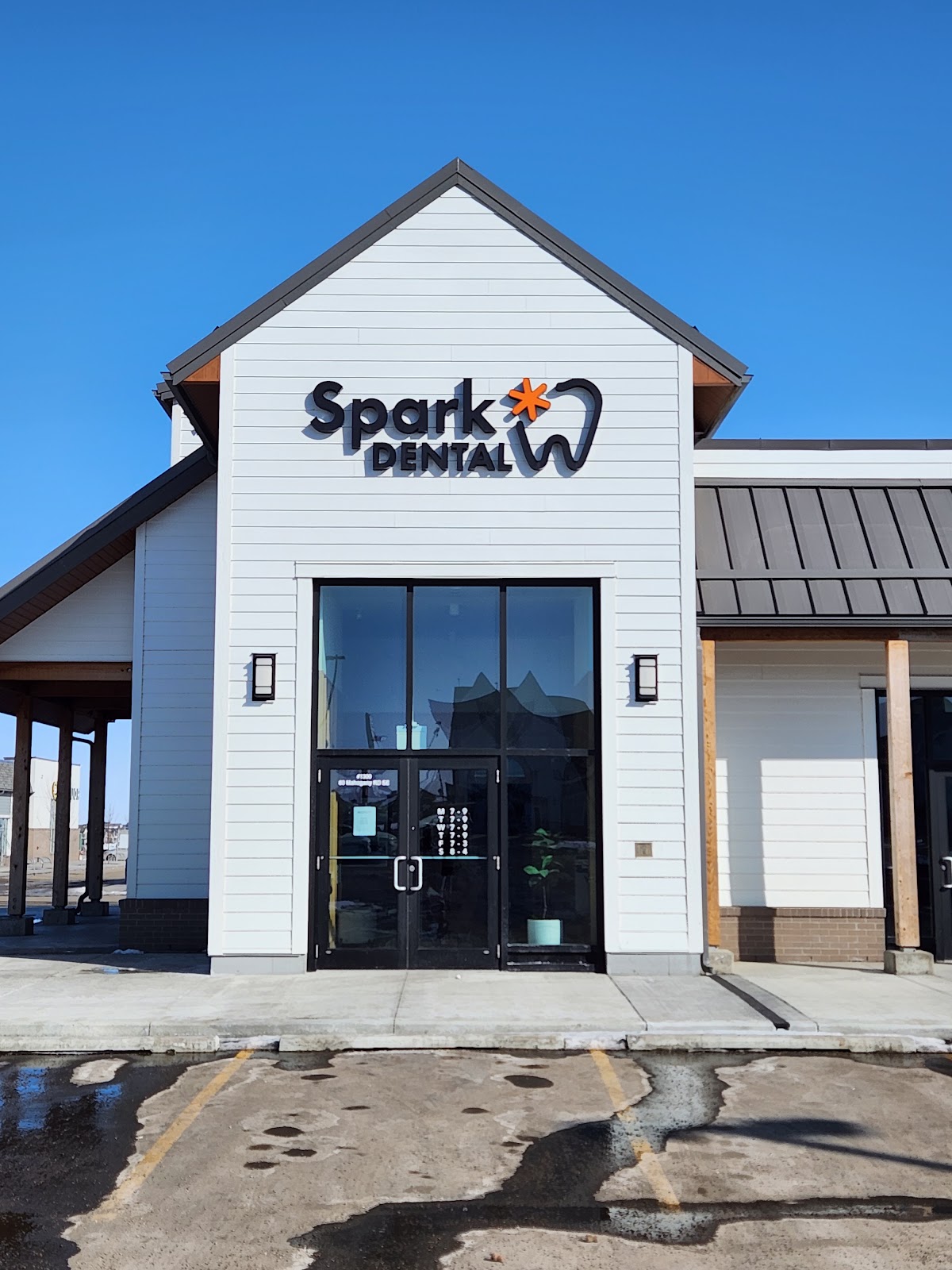 Spark Dental dental clinic in Calgary - Photo 2