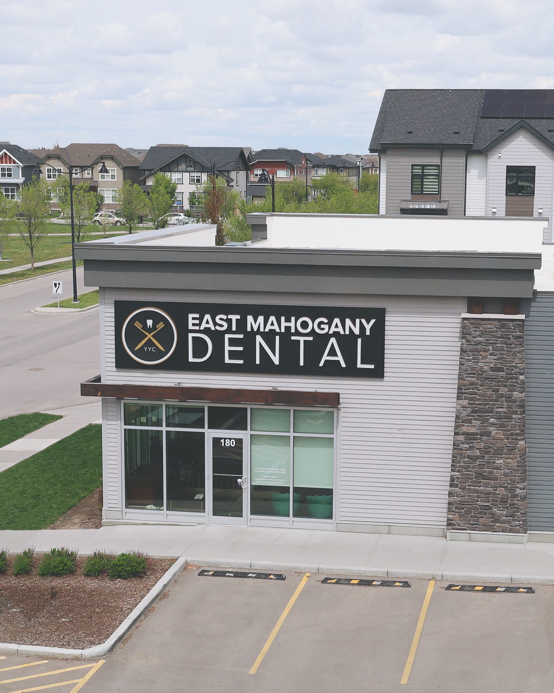 East Mahogany Dental dental clinic in Calgary - Photo 3