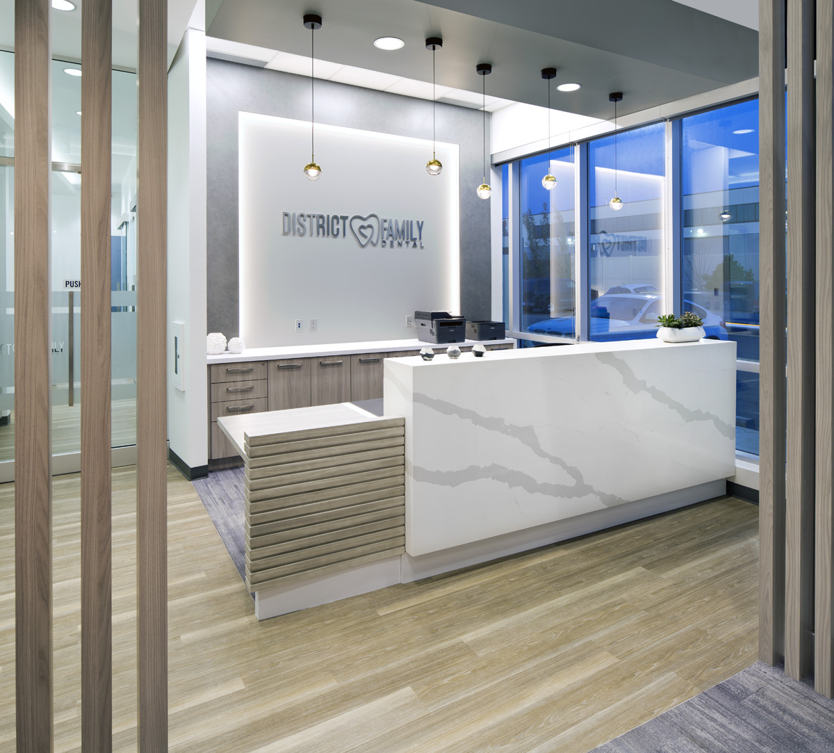 District Family Dental dental clinic in Calgary - Photo 4