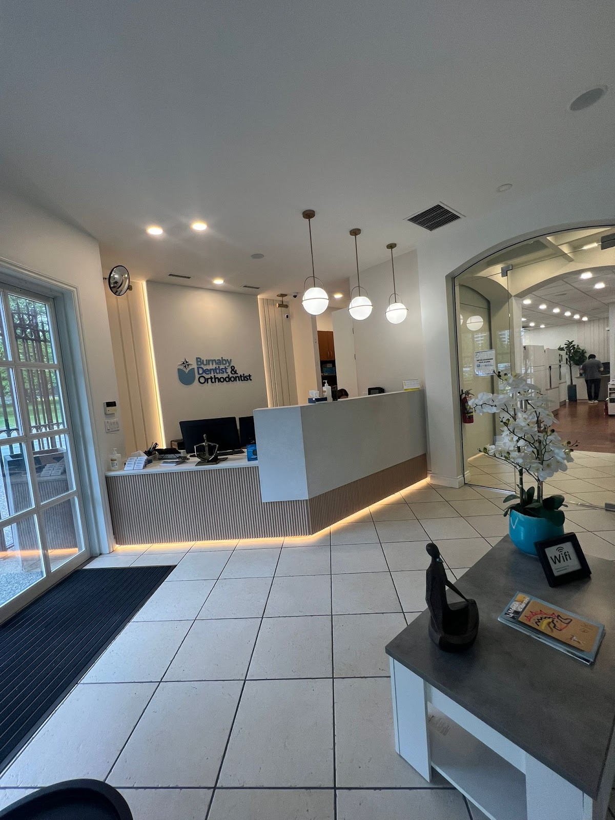 Burnaby Dentist and Orthodontist dental clinic in Burnaby - Photo 3