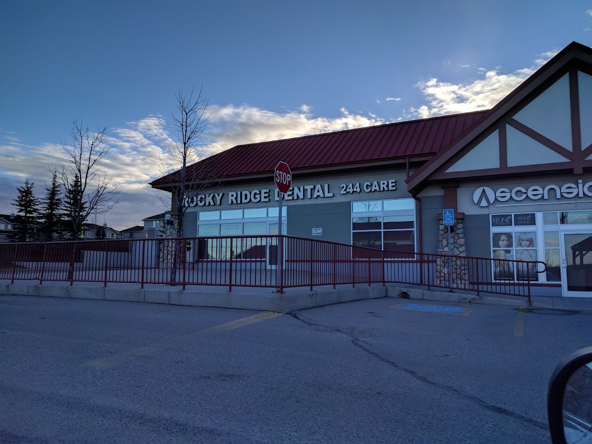 Rocky Ridge Dental dental clinic in Calgary - Photo 3