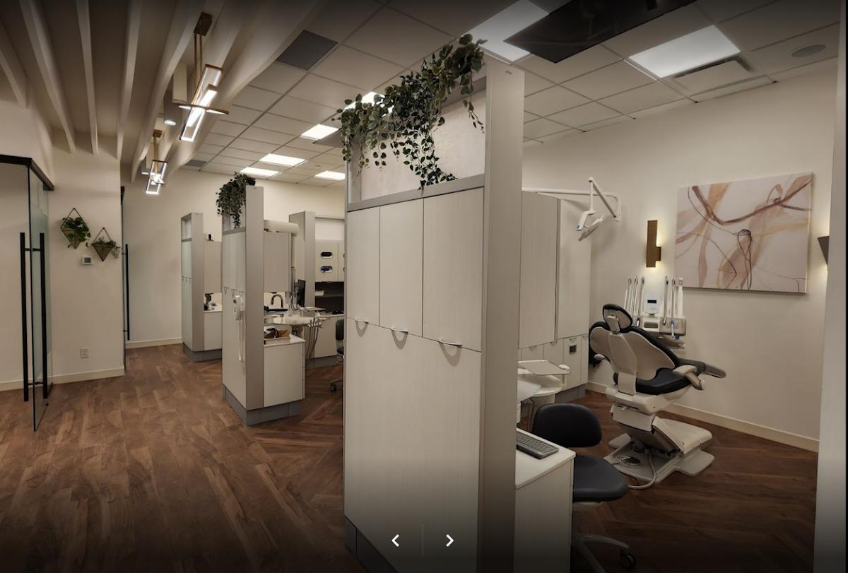 My Dentist Vancouver and Implant Centre dental clinic in Vancouver - Photo 1