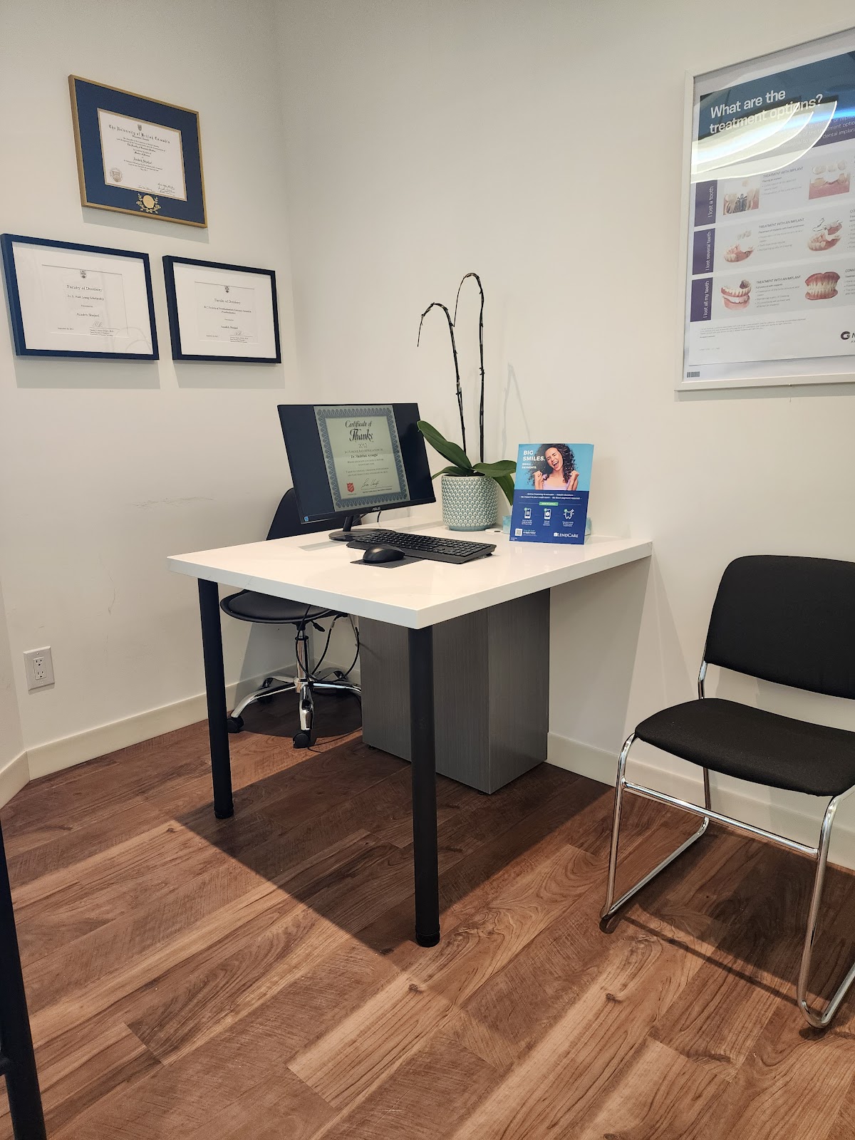 My Dentist Vancouver and Implant Centre dental clinic in Vancouver - Photo 5