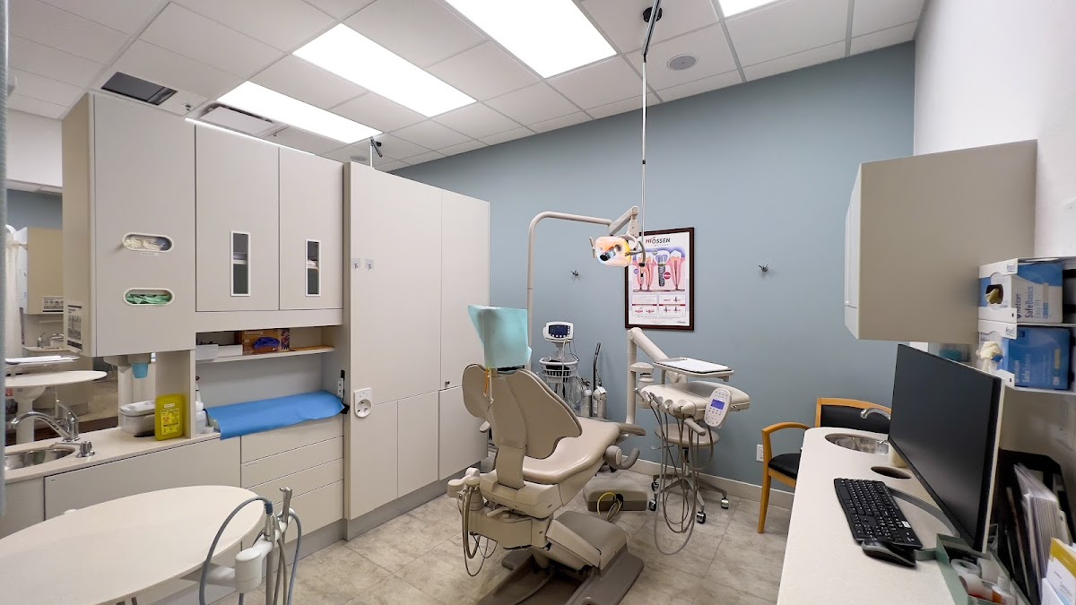 New Westminster Sedation & General Dentistry - Dr. Tom Lee dental clinic in New Westminster - Photo 2