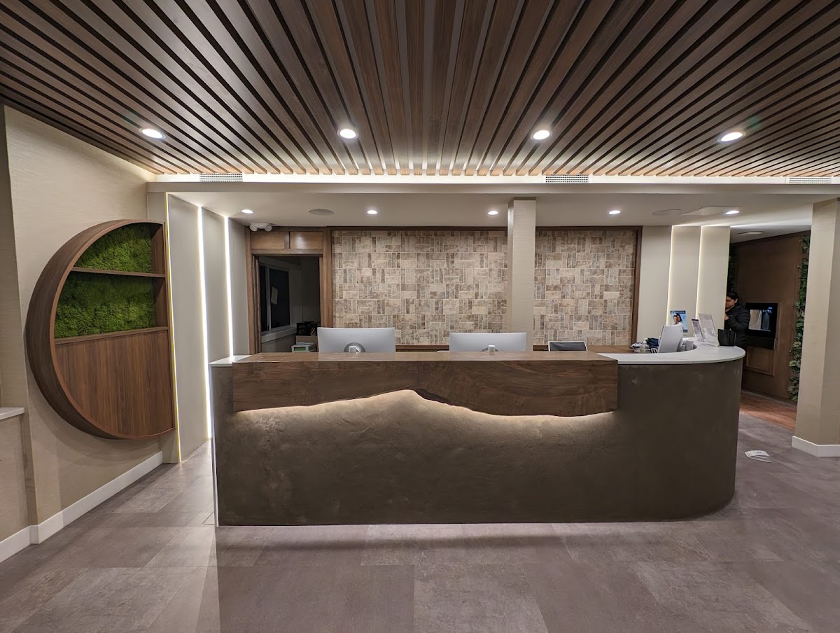 Moss Dental Fairfield Victoria dental clinic in Victoria - Photo 3