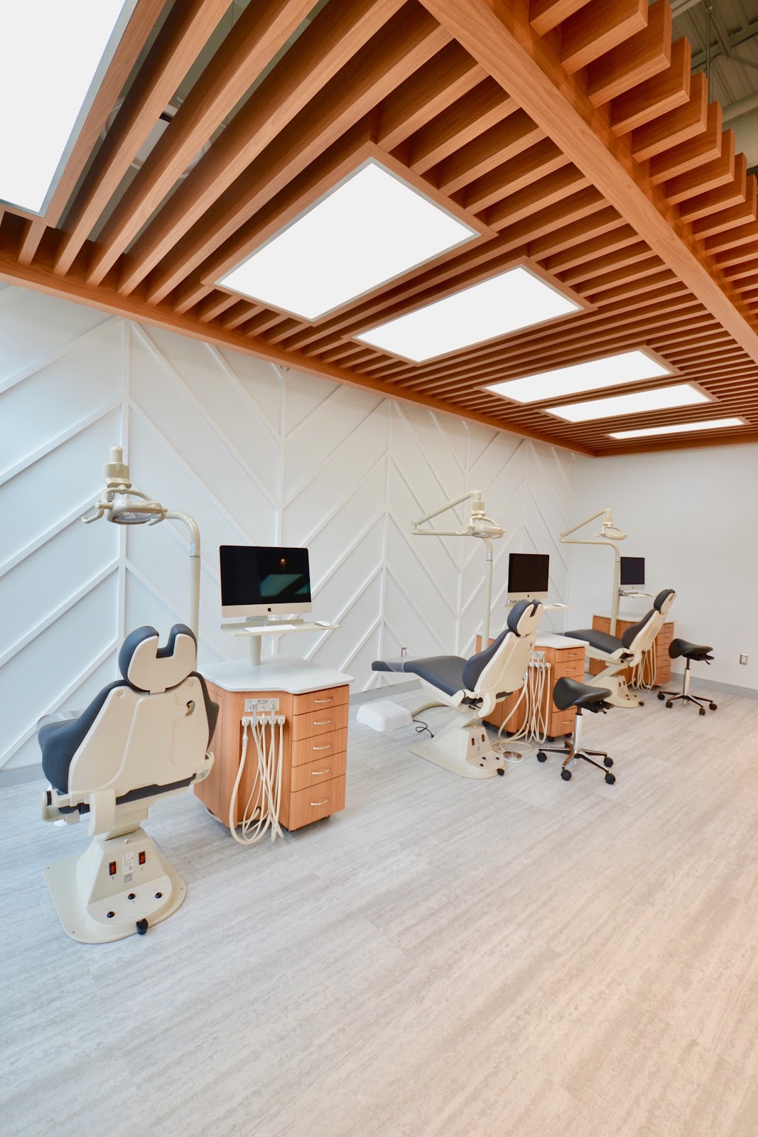 Grimsby Orthodontics dental clinic in Grimsby - Photo 4