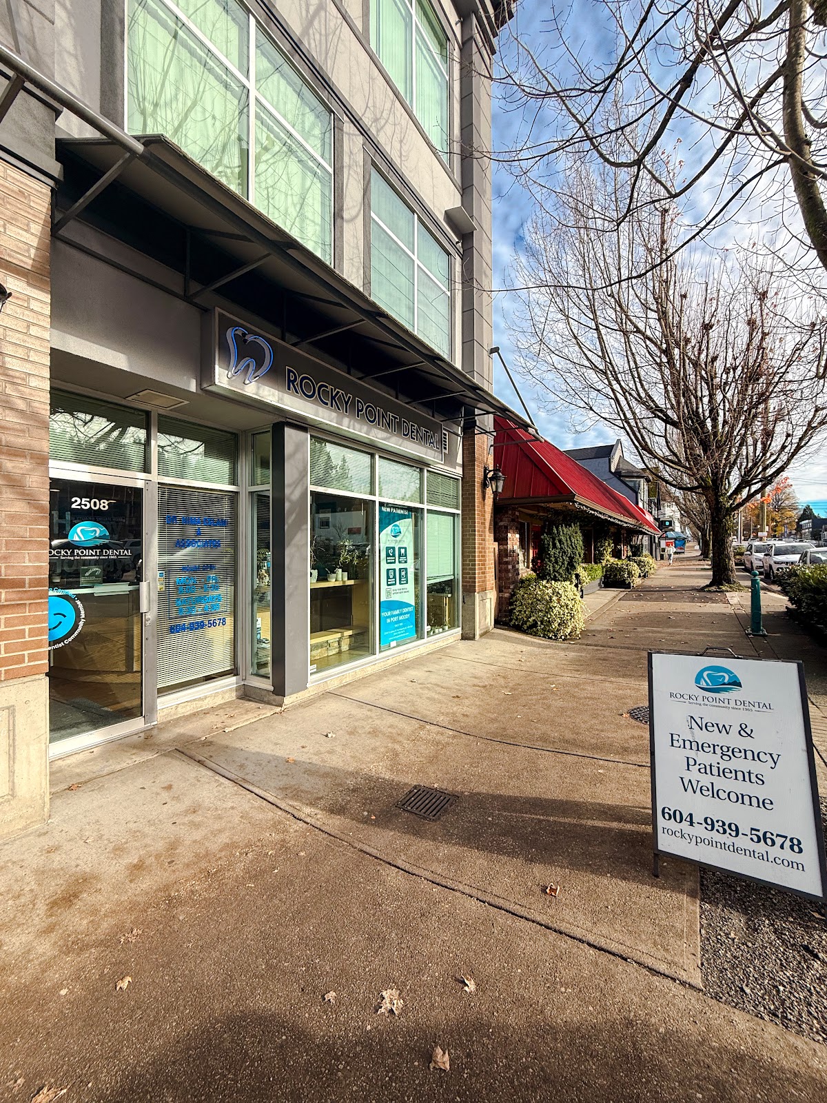 Rocky Point Dental Centre dental clinic in Port Moody - Photo 4