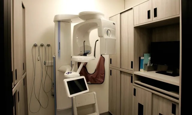 Parkland Mall Dental Centre Red Deer dental clinic in Red Deer - Photo 3