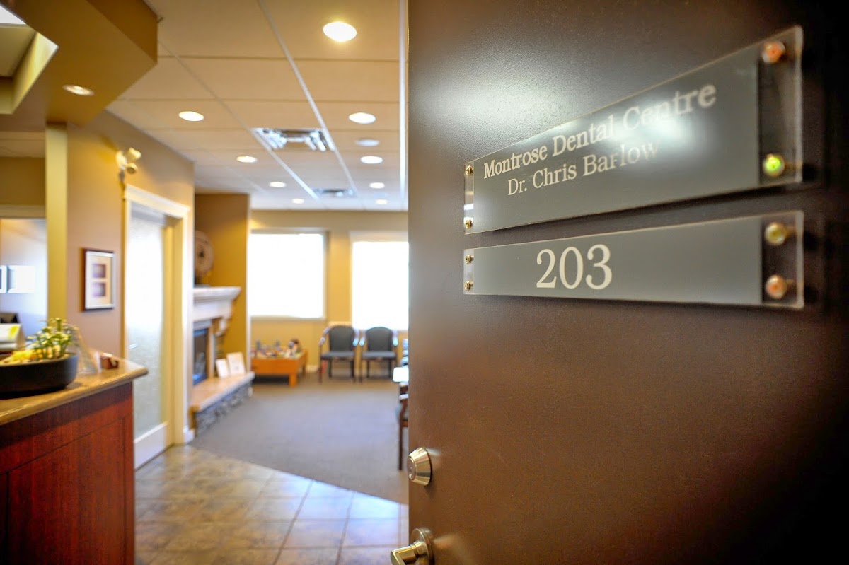 Montrose Dental Centre dental clinic in Abbotsford - Photo 1