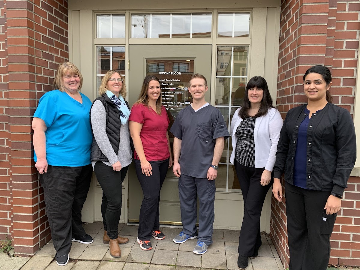 Montrose Dental Centre dental clinic in Abbotsford - Photo 4