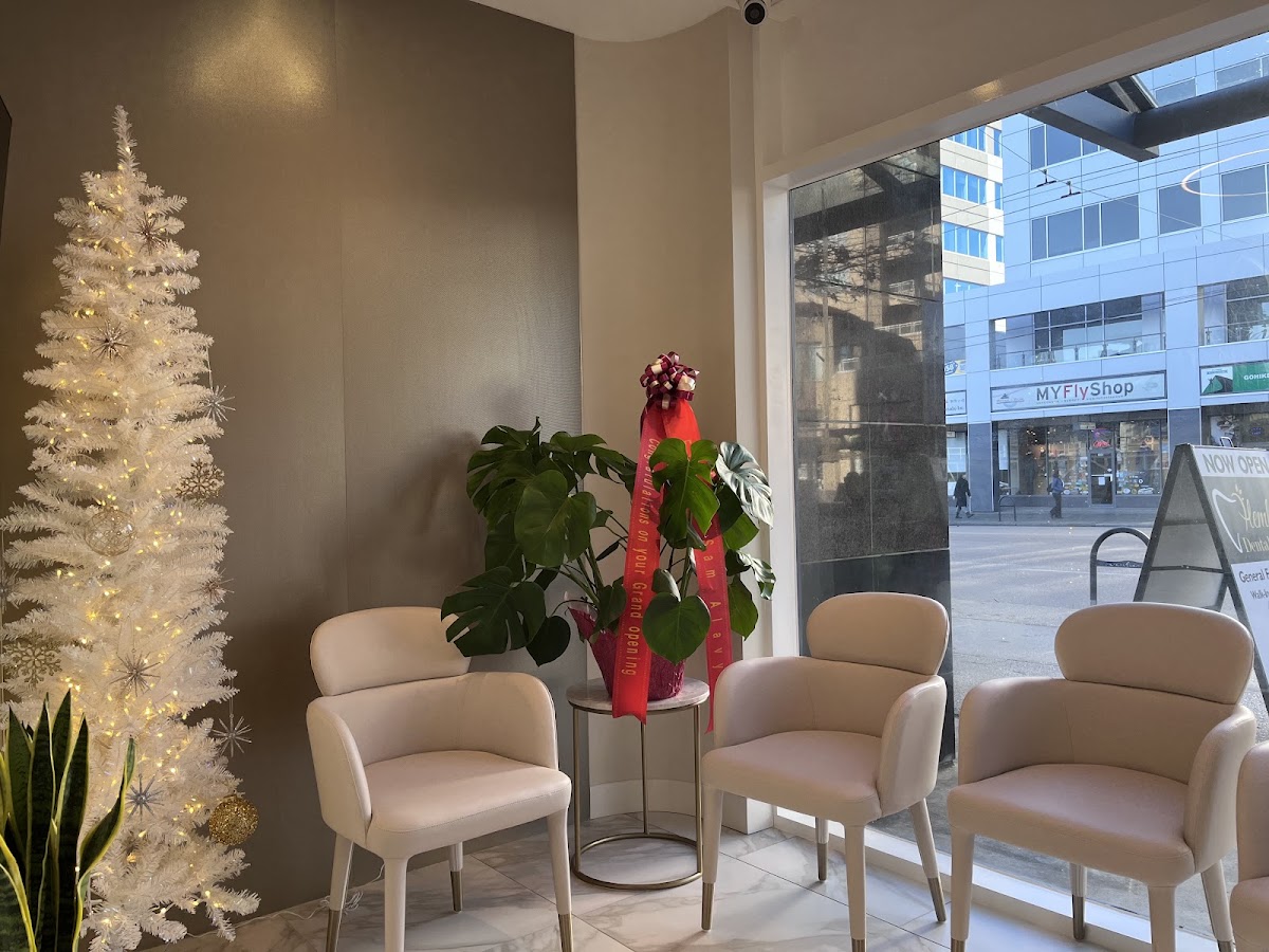 Hemlock Dental Clinic dental clinic in Vancouver - Photo 9