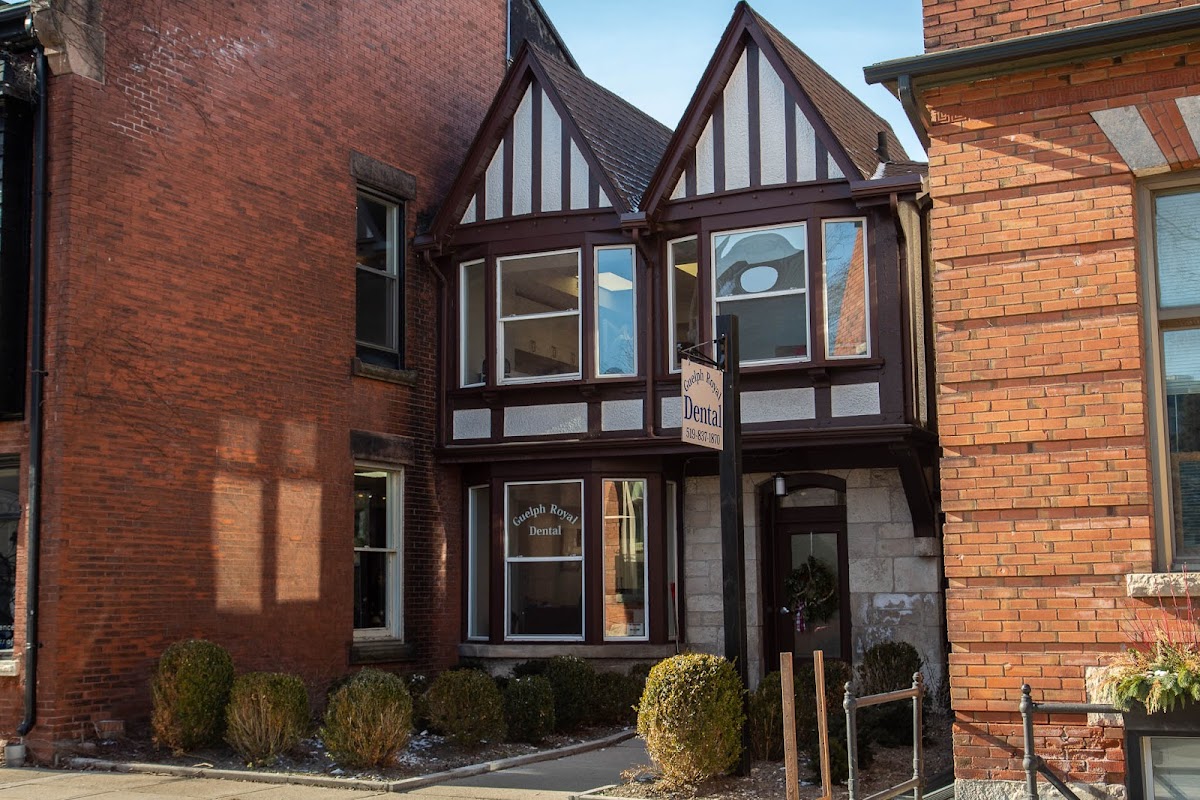 Guelph Royal Dental Centre dental clinic in Guelph - Photo 4