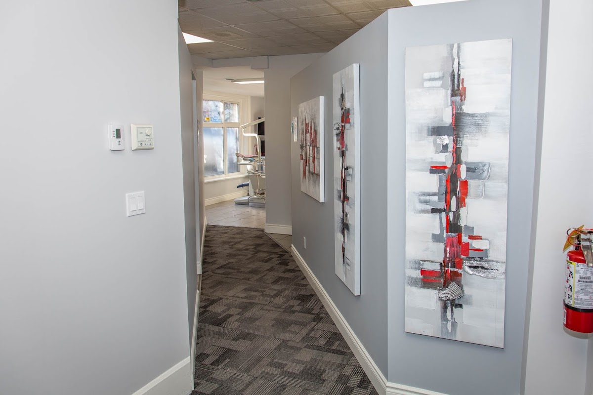 Guelph Royal Dental Centre dental clinic in Guelph - Photo 7