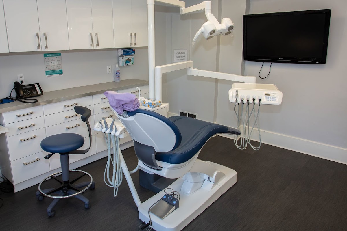 Guelph Royal Dental Centre dental clinic in Guelph - Photo 9