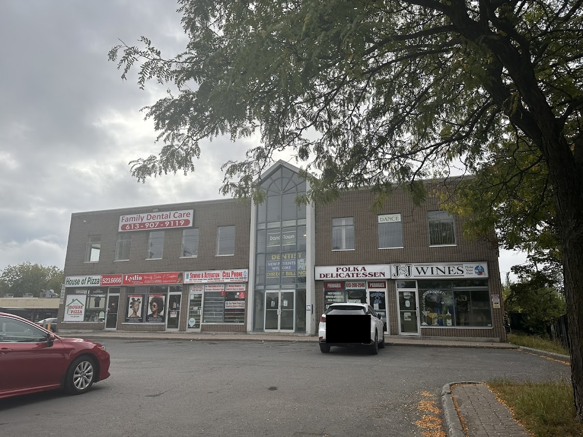 Family Dental Care dental clinic in Ottawa - Photo 1