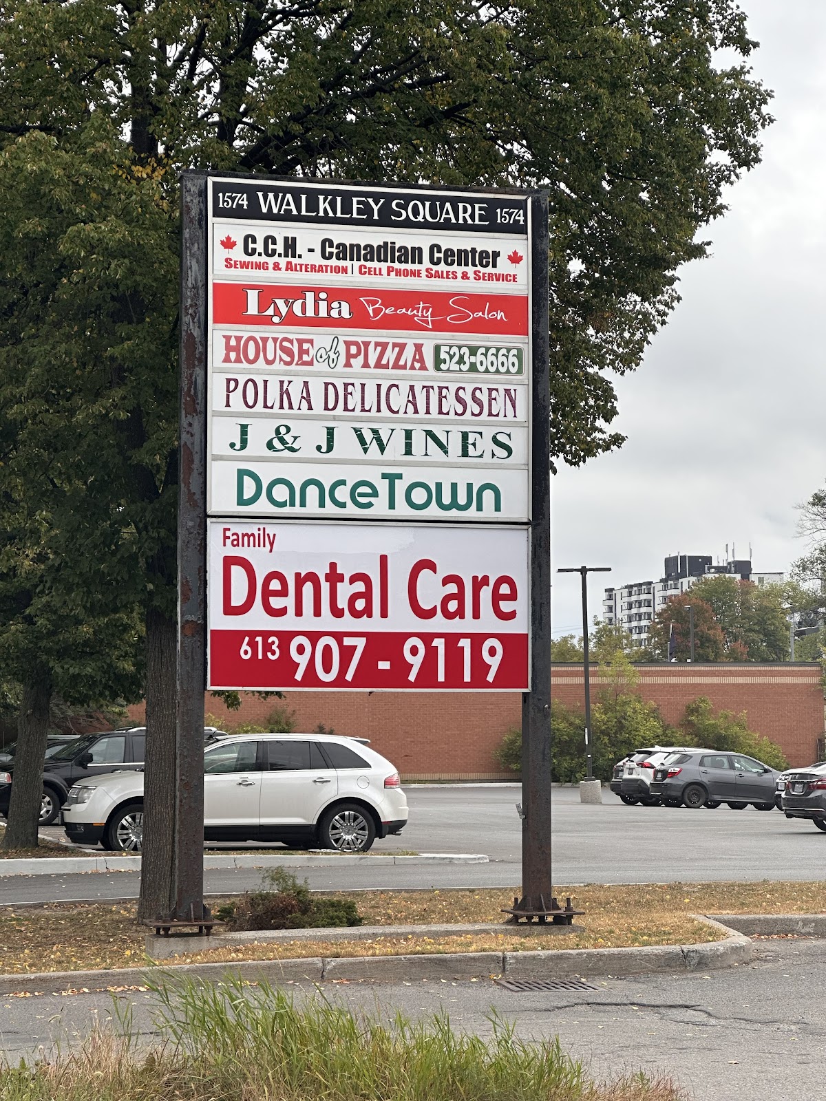 Family Dental Care dental clinic in Ottawa - Photo 2