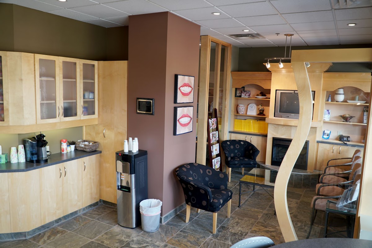 Point McKay Dental Care dental clinic in Calgary - Photo 6
