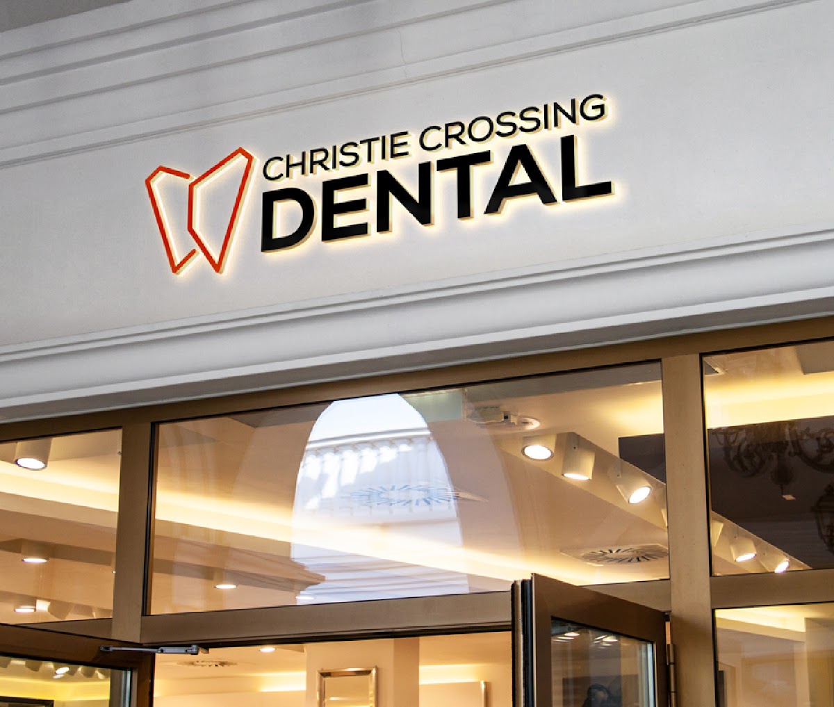 Christie Crossing Dental dental clinic in Calgary - Photo 8