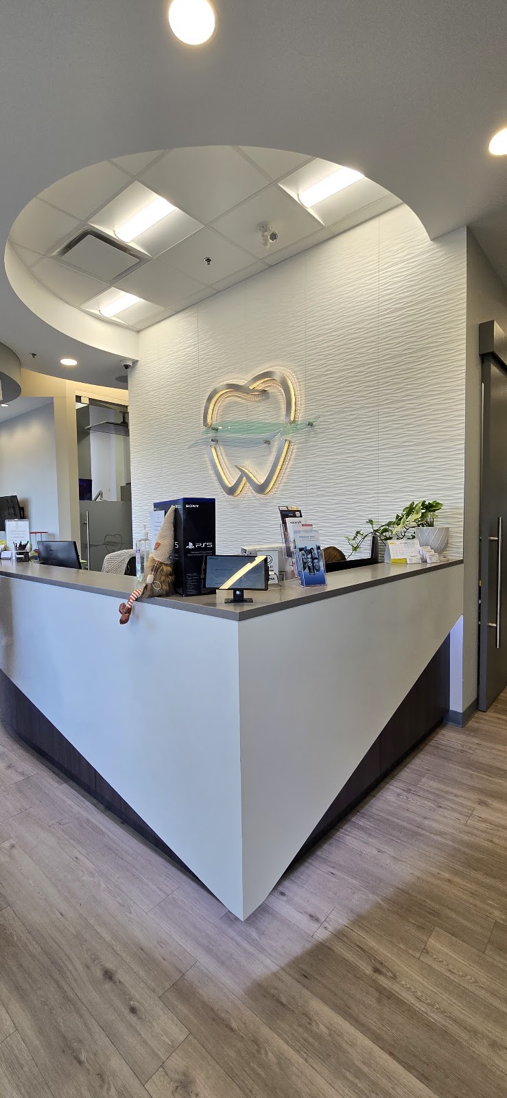 Lakeside Dental of Mahogany dental clinic in Calgary - Photo 1